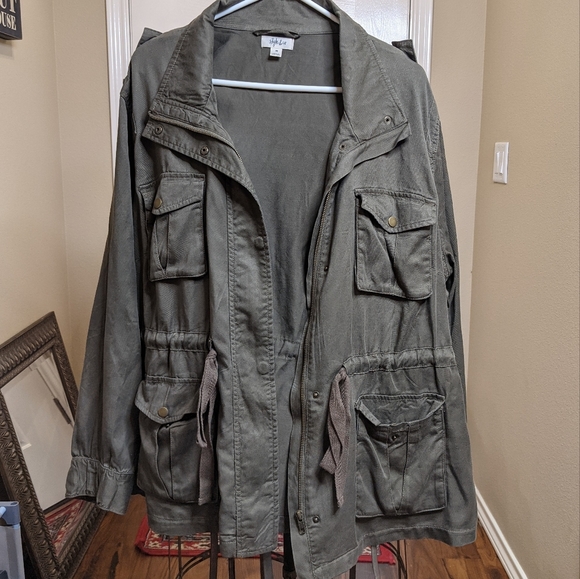 Plus Military Jacket! - Picture 13 of 14